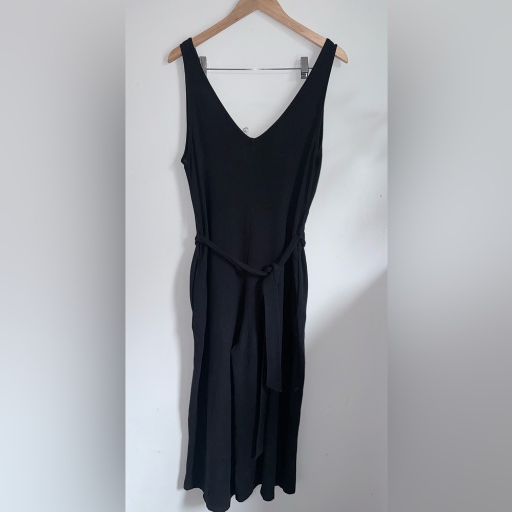 Smash & Tess  V-Neck The Lakeside Romper Jumpsuit Size M Black - Picture 5 of 10